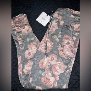 NWT Agnes & Dora Joggers